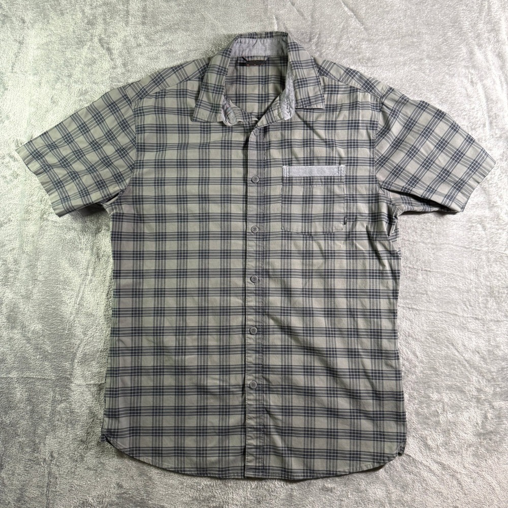 Nike SB Plaid Button Up Shirt Short Sleeve Skateboarding Casual Medium